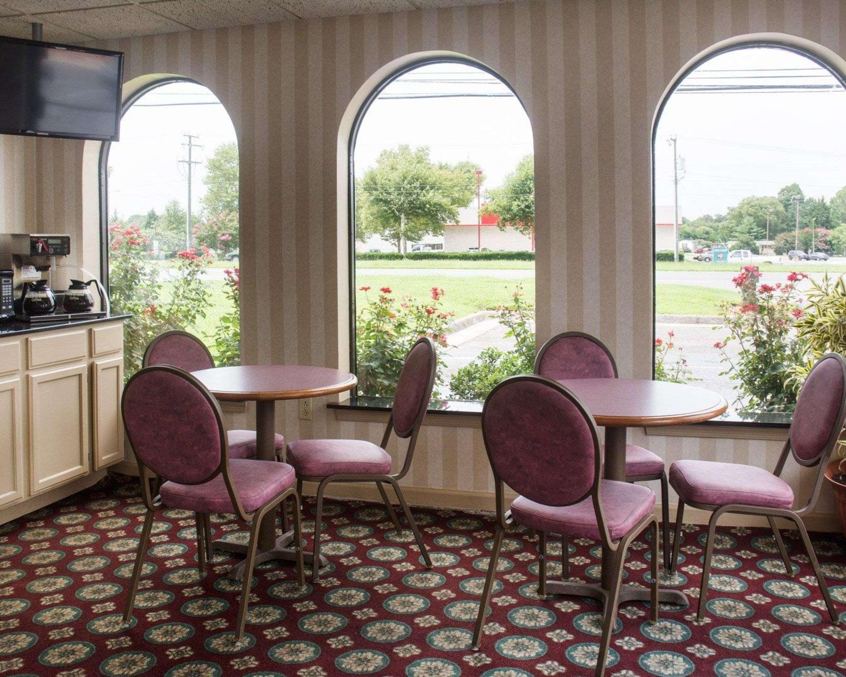Econo Lodge Chesapeake Route 13 And I-464 Екстер'єр фото