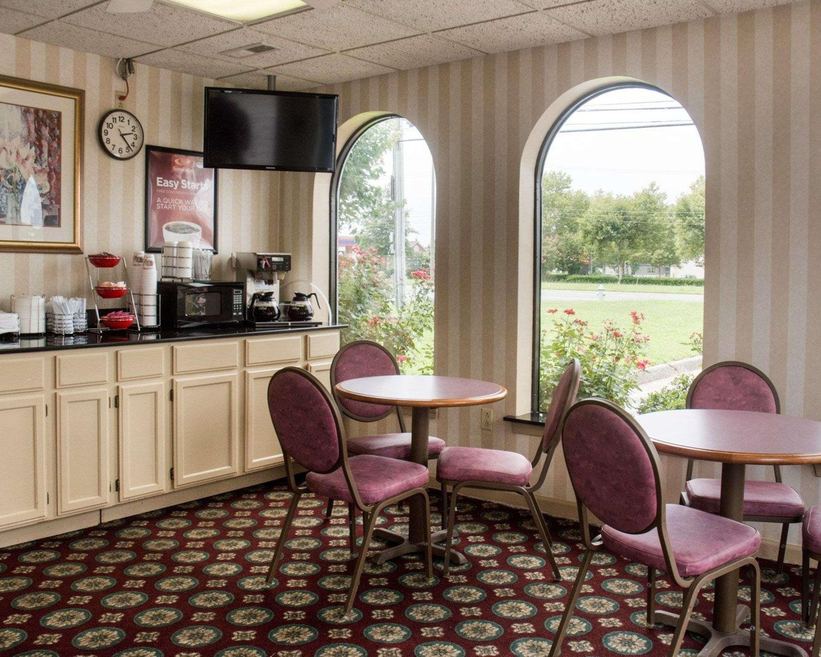 Econo Lodge Chesapeake Route 13 And I-464 Екстер'єр фото