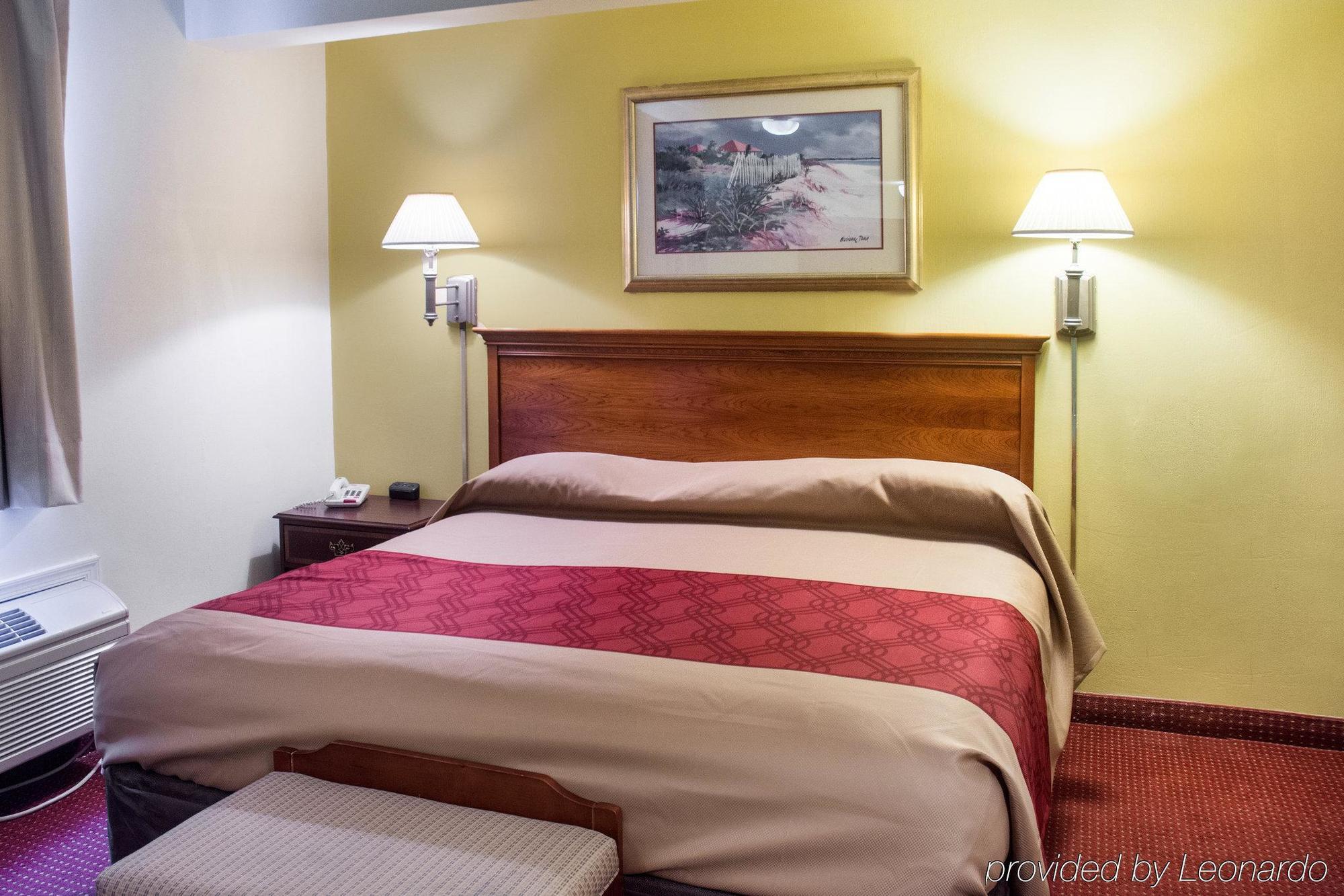 Econo Lodge Chesapeake Route 13 And I-464 Екстер'єр фото